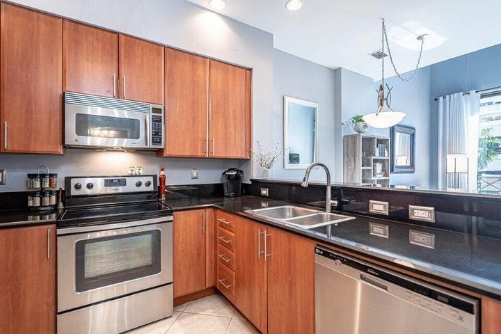 801 South Olive Avenue #418 - Photo 5 of 8