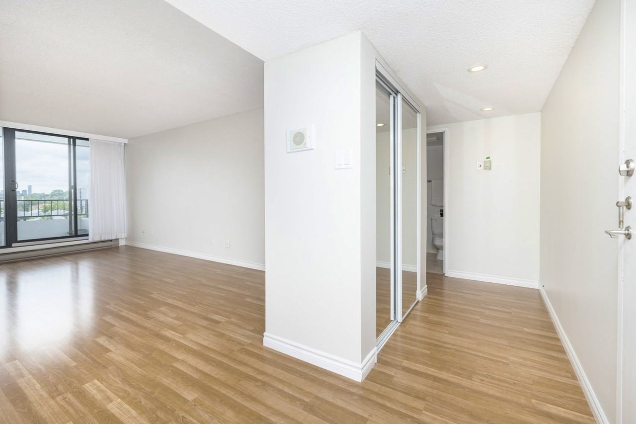 370 Dominion Avenue #705 - Photo 5 of 30