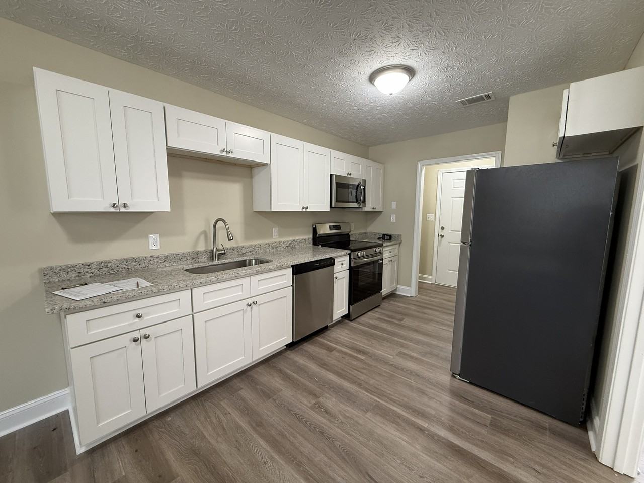 283 Westchester Cir #1 - Photo 2 of 11