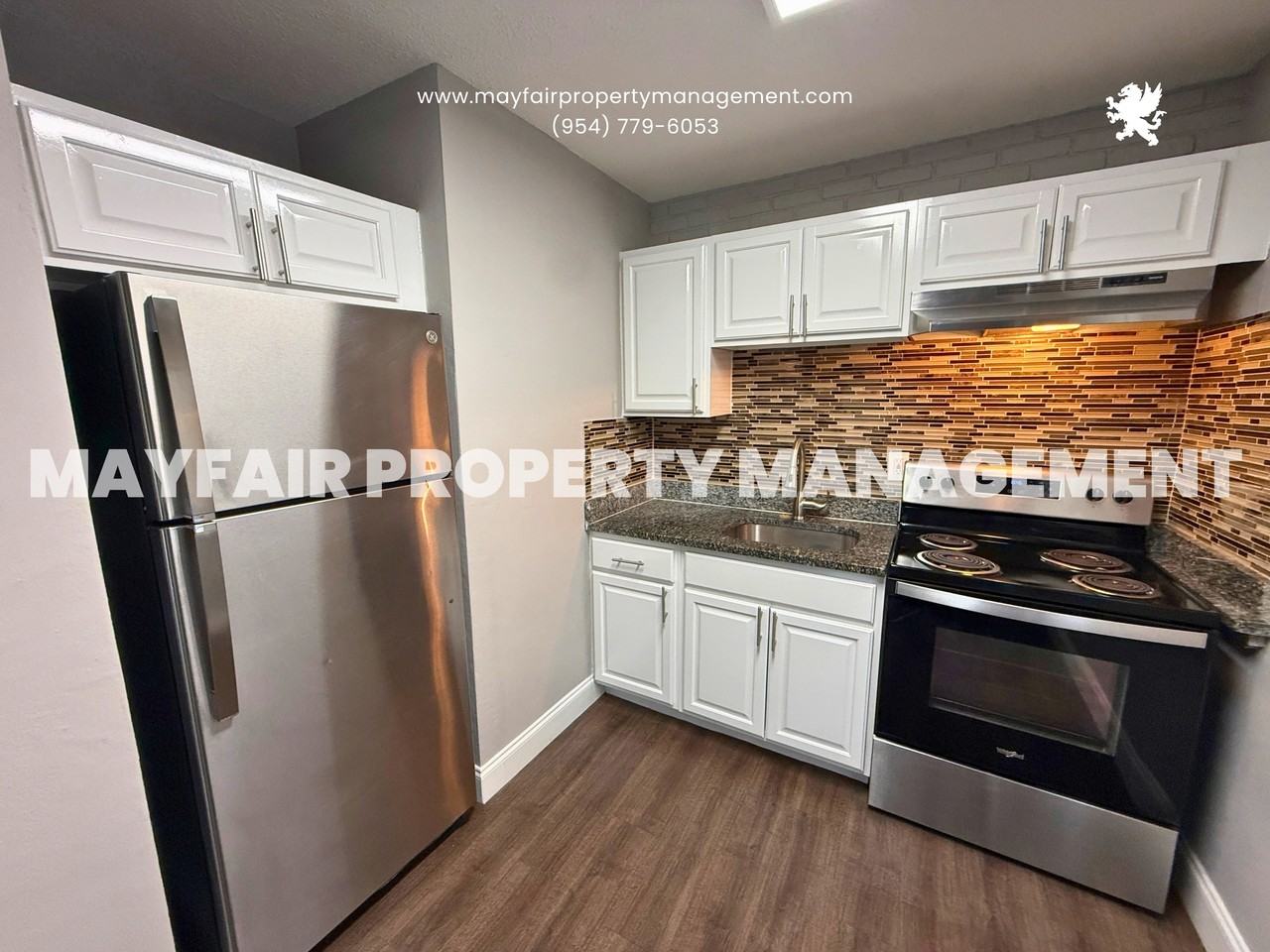 526 Sw 20th Ave #4 - Photo 3 of 10