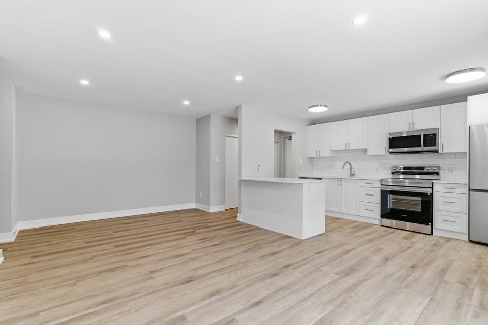 20 Weichel Street - Photo 2 of 12