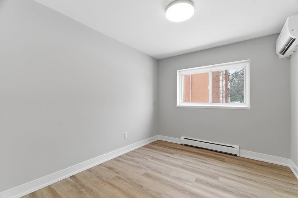 20 Weichel Street - Photo 3 of 12