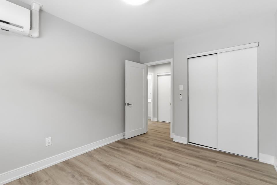 20 Weichel Street - Photo 7 of 12