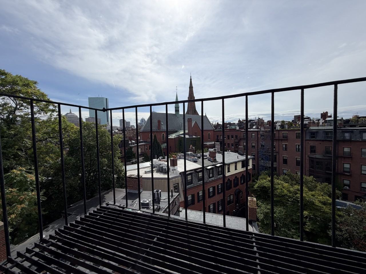 82 Charles Street - Photo 6 of 10