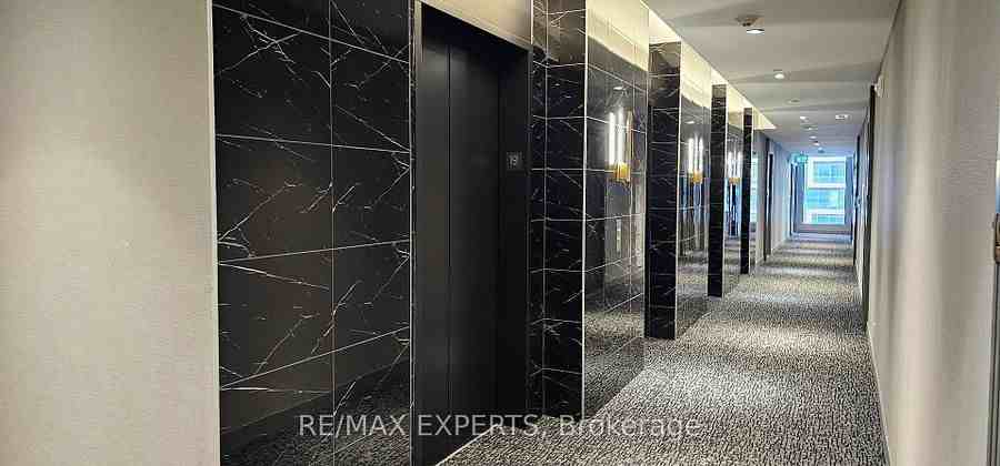 898 Portage Parkway #1912 - Photo 2 of 9