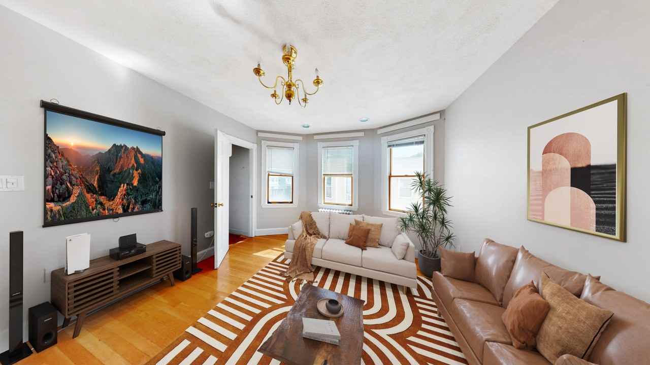 3899 Washington St #2 - Photo 4 of 11