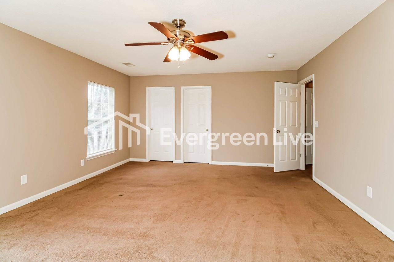 12 Wild Iris Ct - Photo 4 of 15