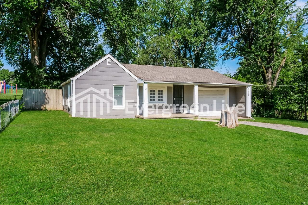 5316 Laurel Ave - Photo 2 of 15