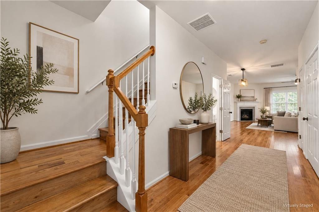 1699 Southgate Mill Dr Nw - Photo 2 of 17