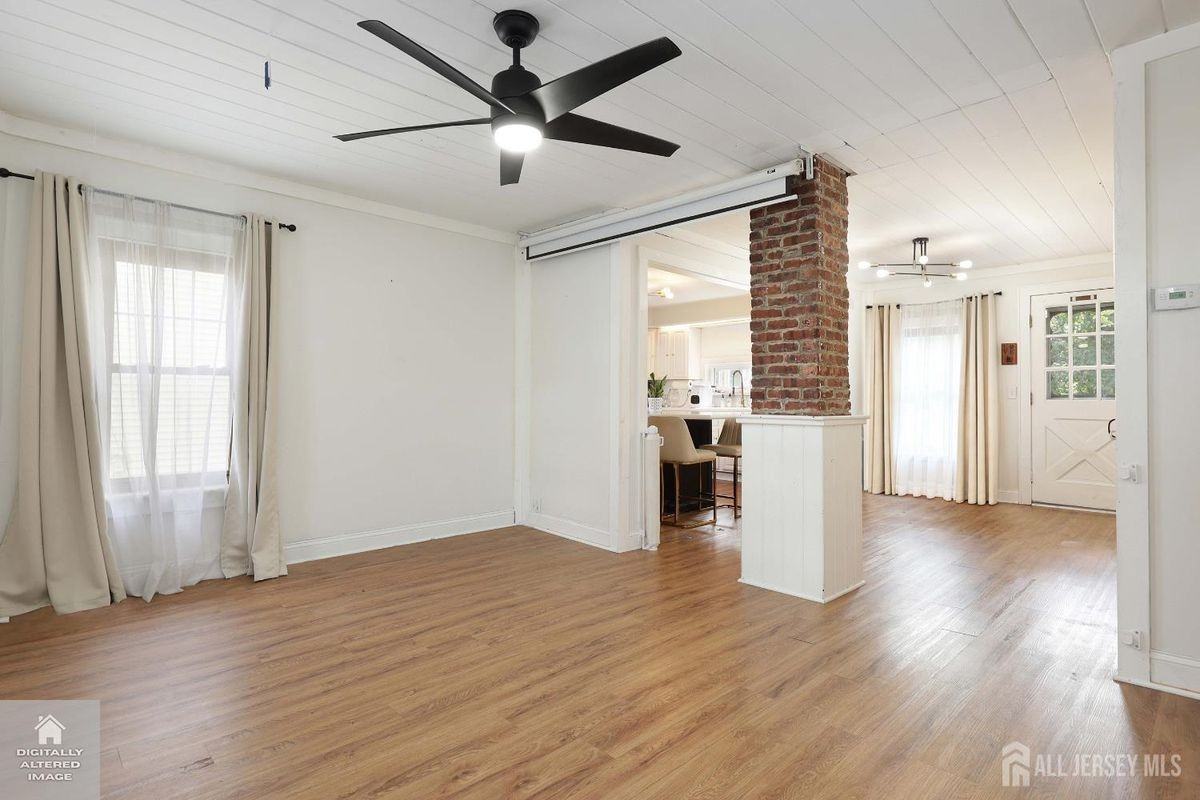 18 Cottage Ave - Photo 2 of 25