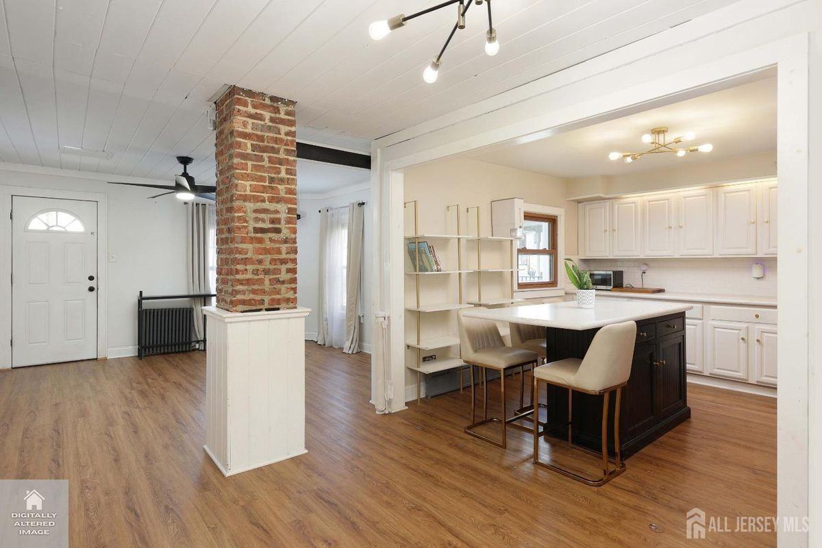 18 Cottage Ave - Photo 3 of 25