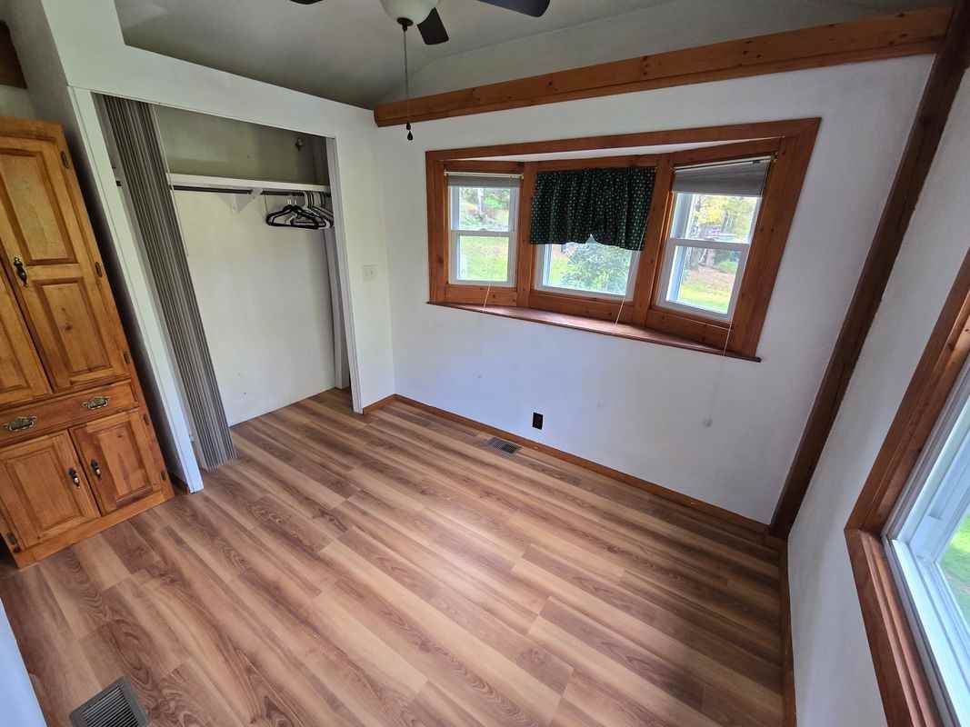 290 Edson Rd - Photo 5 of 11