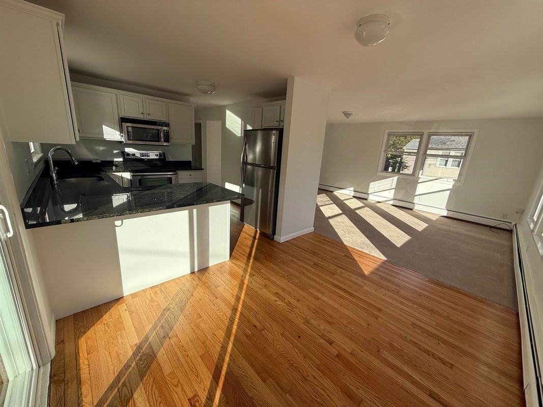 153 Rumford St - Photo 2 of 23