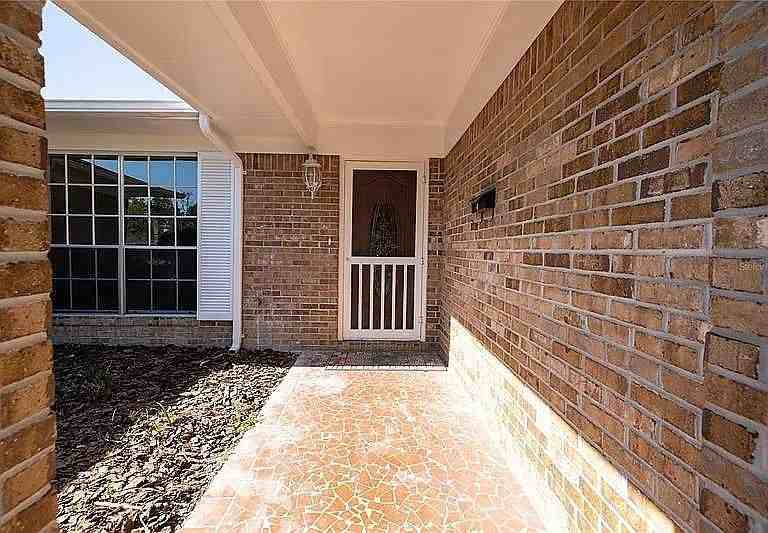 1200 Lawrence Ave - Photo 2 of 11