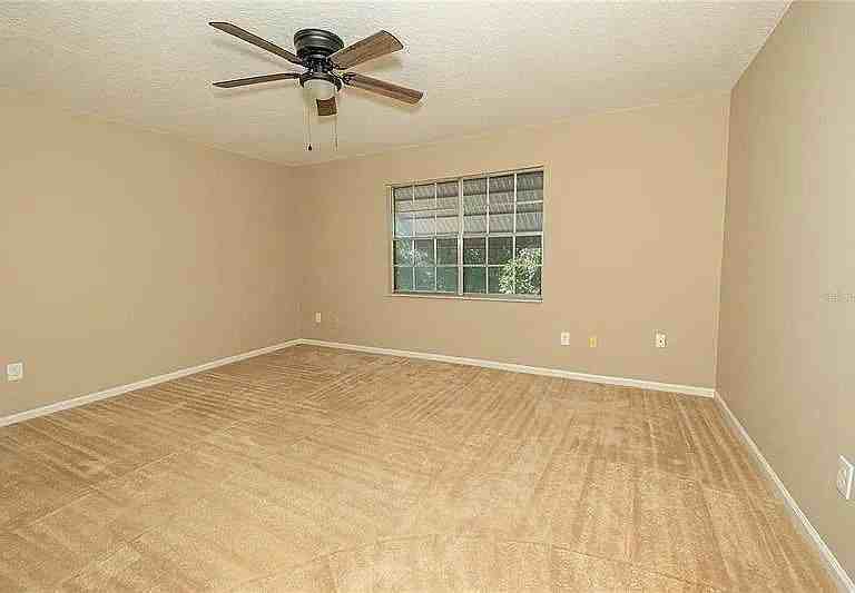 1200 Lawrence Ave - Photo 6 of 11