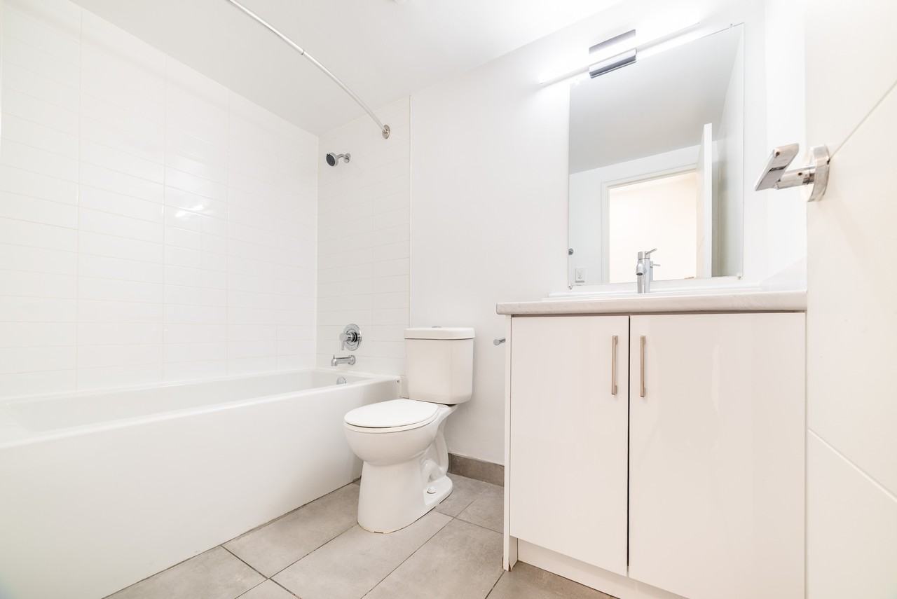 Riverview Apartments - Photo 6 of 9