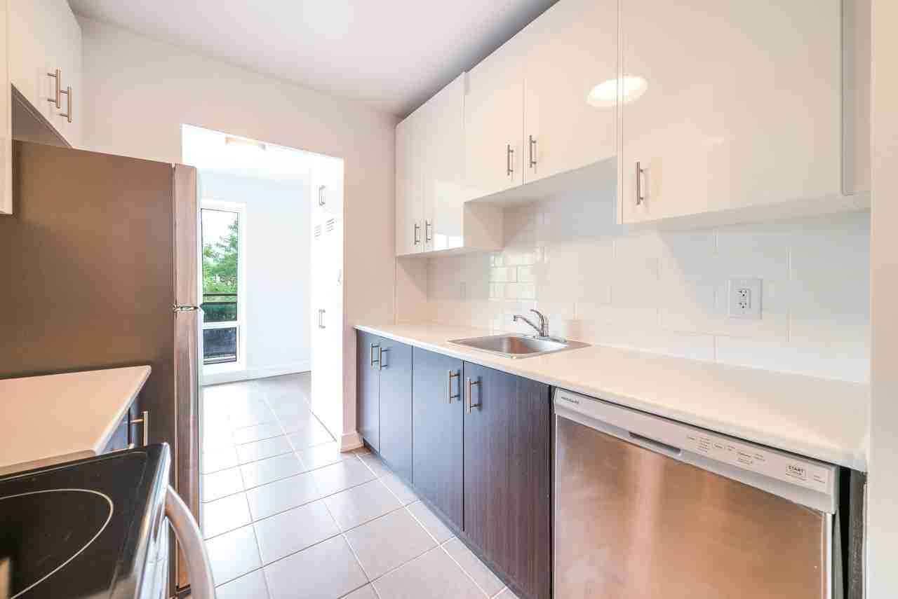 157 Pearl - Photo 2 of 17