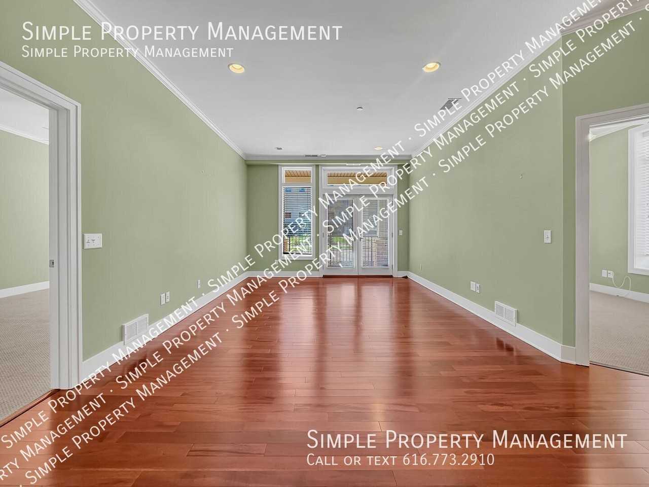 430 Union Ave Ne #101 - Photo 4 of 16