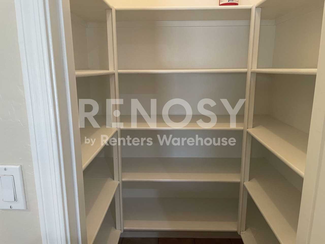 17760 W Port Royale Ln - Photo 6 of 18