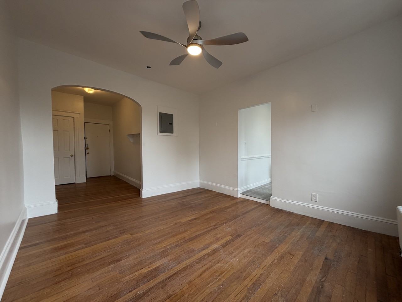 7 Grove Street - Photo 4 of 13