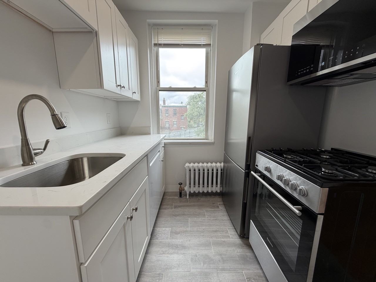7 Grove Street - Photo 6 of 13