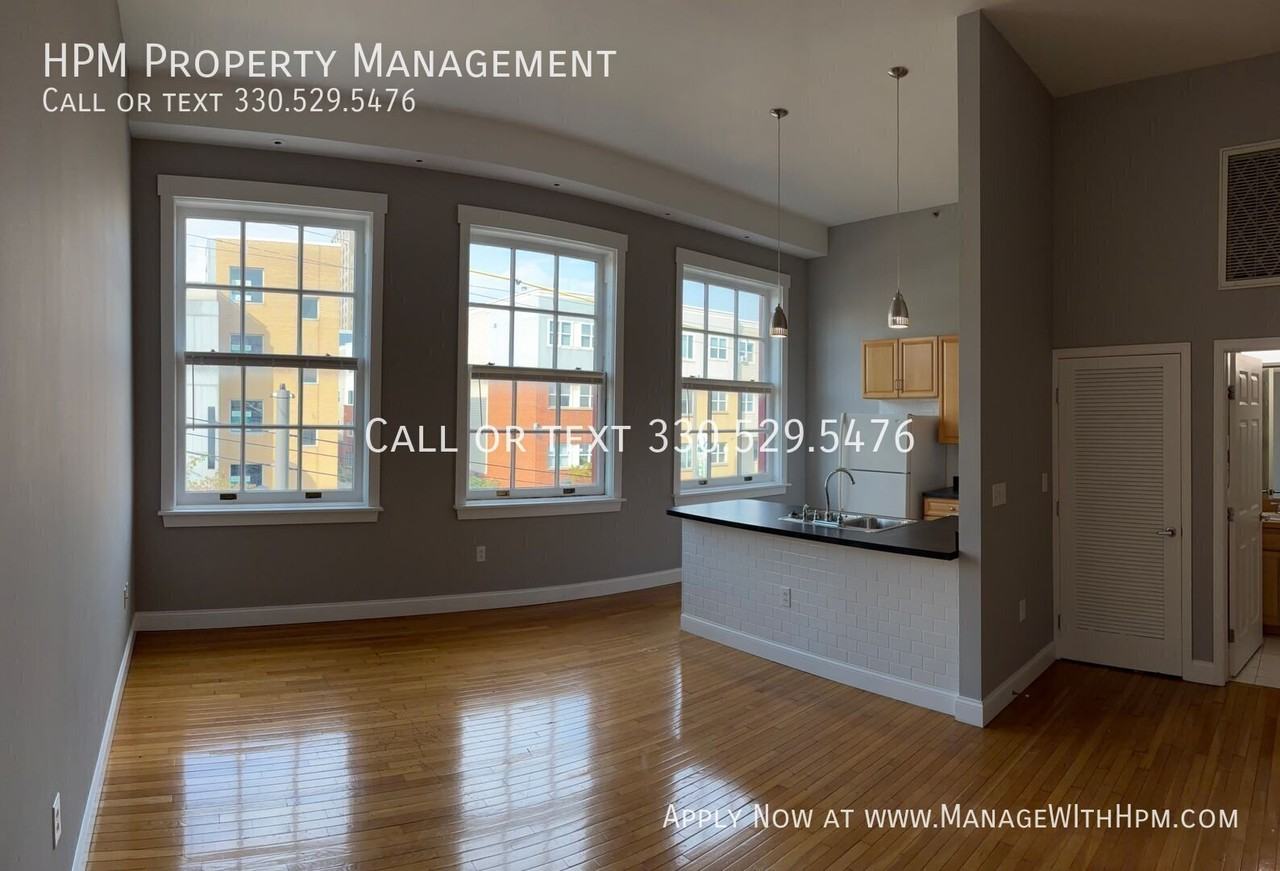 2341 Carnegie Ave #212 - Photo 4 of 10