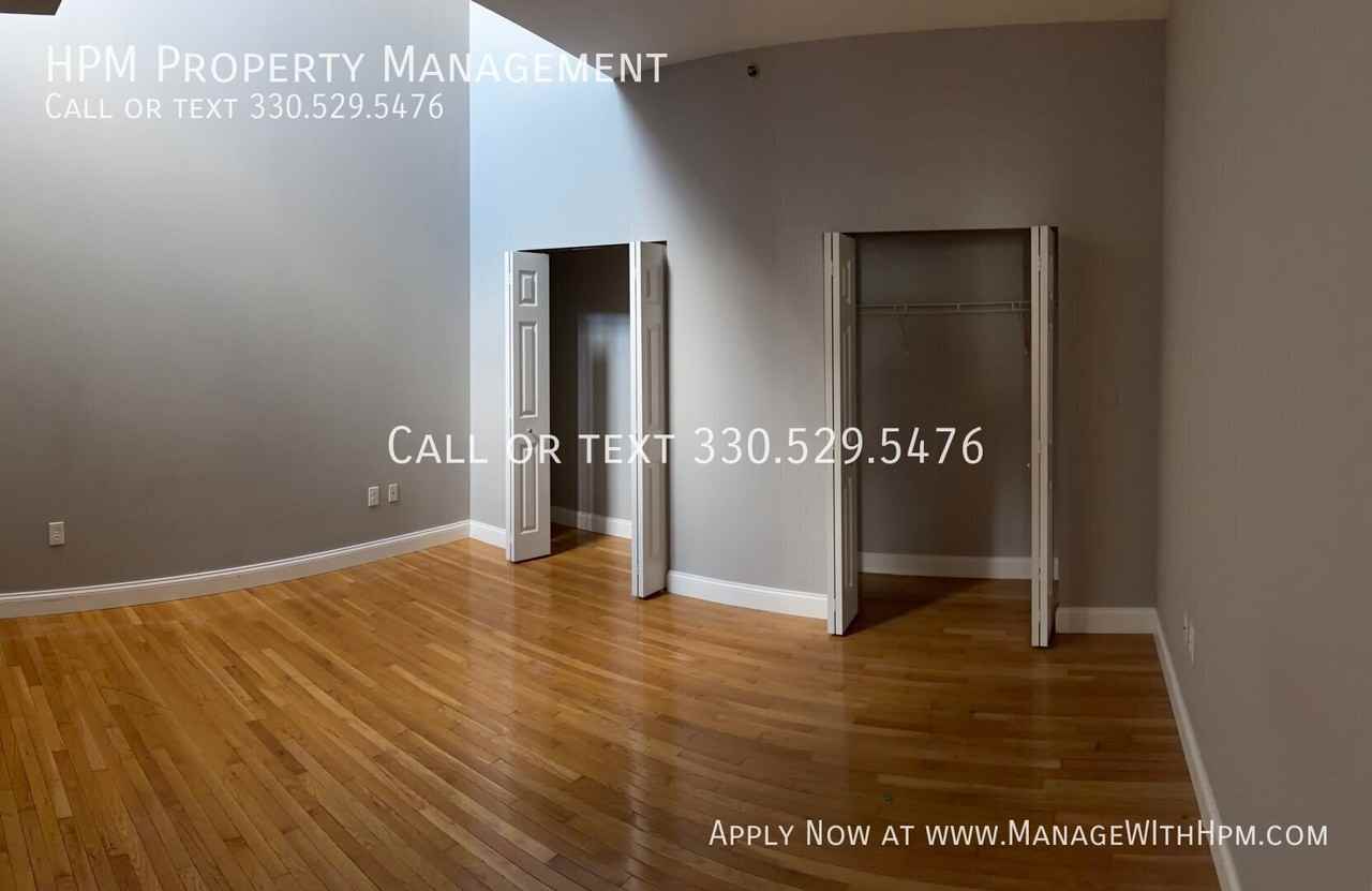 2341 Carnegie Ave #212 - Photo 7 of 10