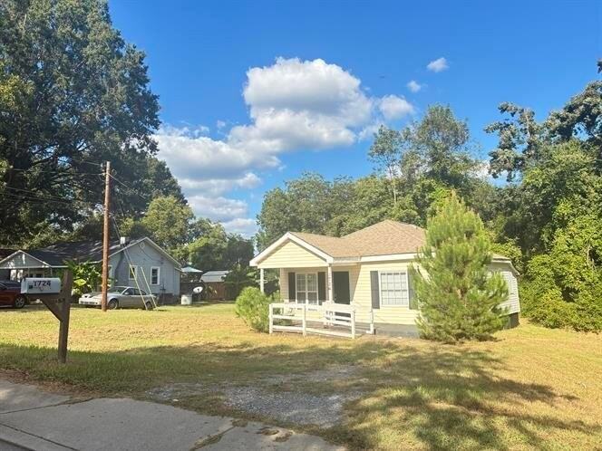1724 W Davidson Ave - Photo 2 of 21