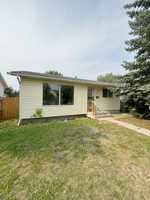 featured image of 331 Castleridge Dr Ne