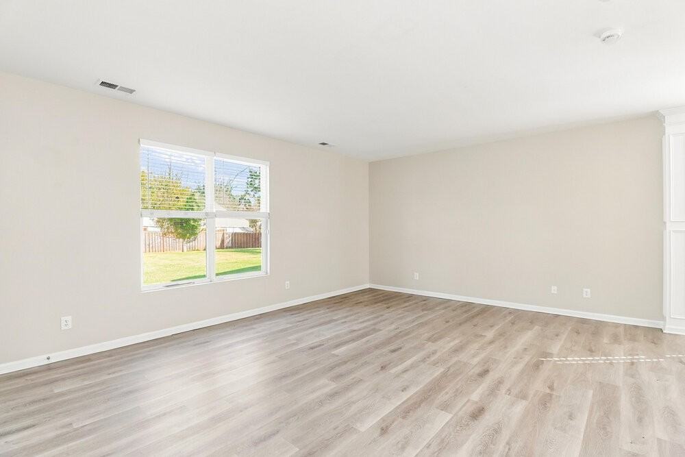 6731 Sequoia Hills Dr - Photo 7 of 17
