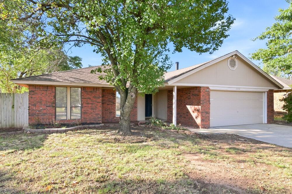 10416 Nw 40th St - Photo 3 of 16