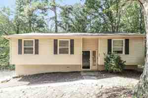 featured image of 3075 Flowers Dr