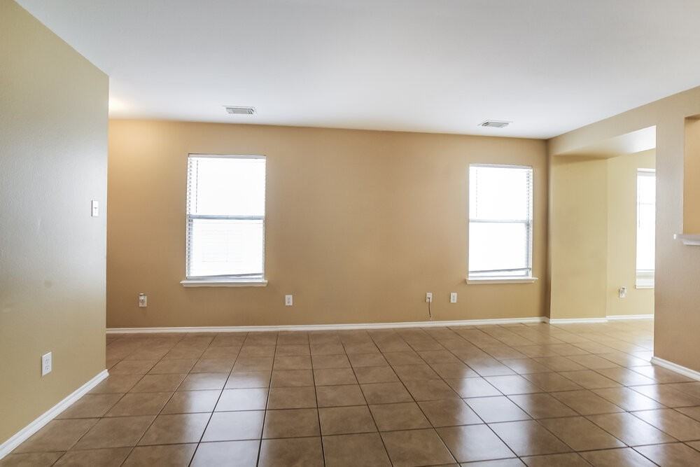 11315 Flying Geese Ln - Photo 5 of 23