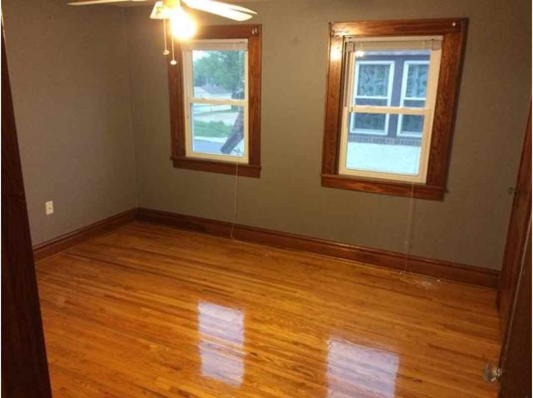 207 Almiron St - Photo 2 of 10