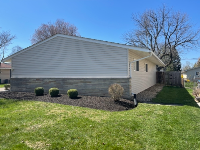 275 Flint Ridge Dr - Photo 2 of 14