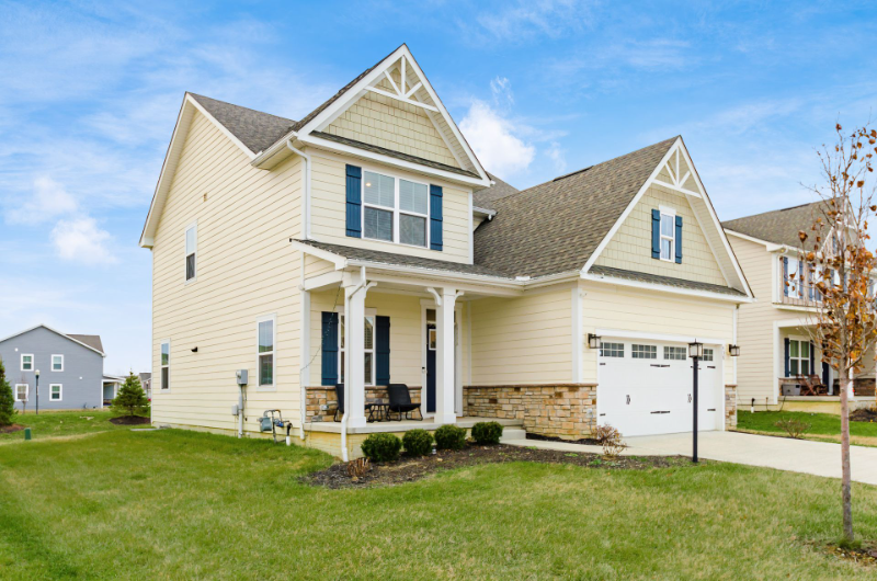 438 Mcnamara Loop - Photo 2 of 50