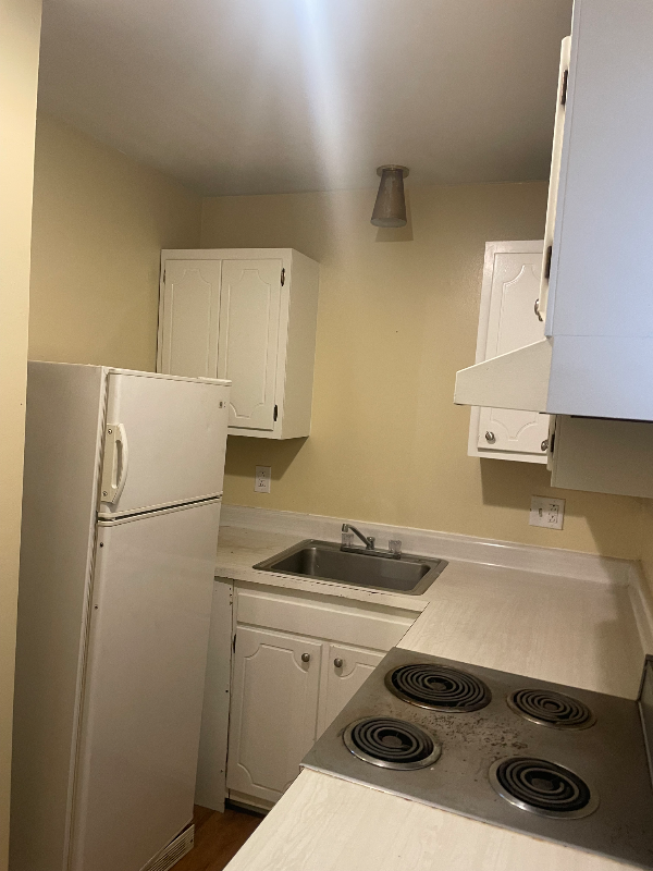 1324 5th Ave #8 - Photo 5 of 11