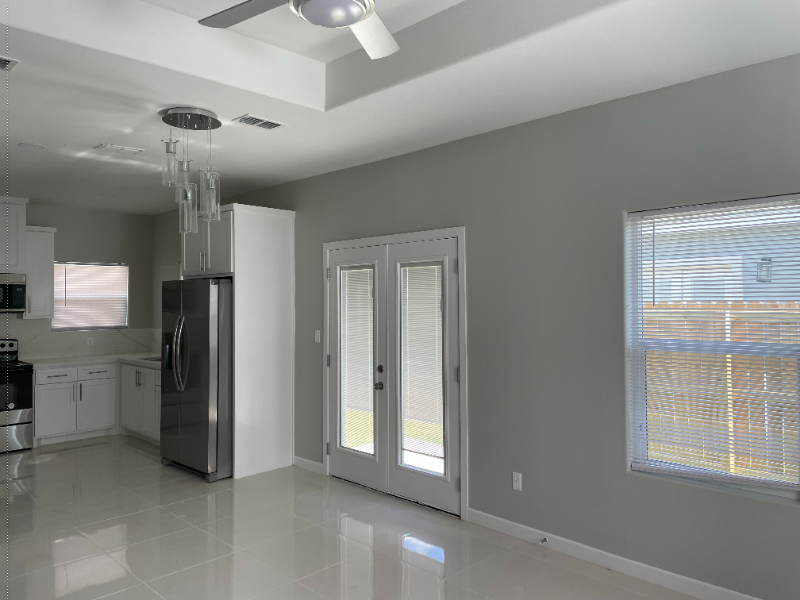 312 W Rutherford Ave #1 - Photo 5 of 19