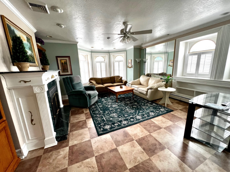 1409 13th St #3 - Photo 3 of 12