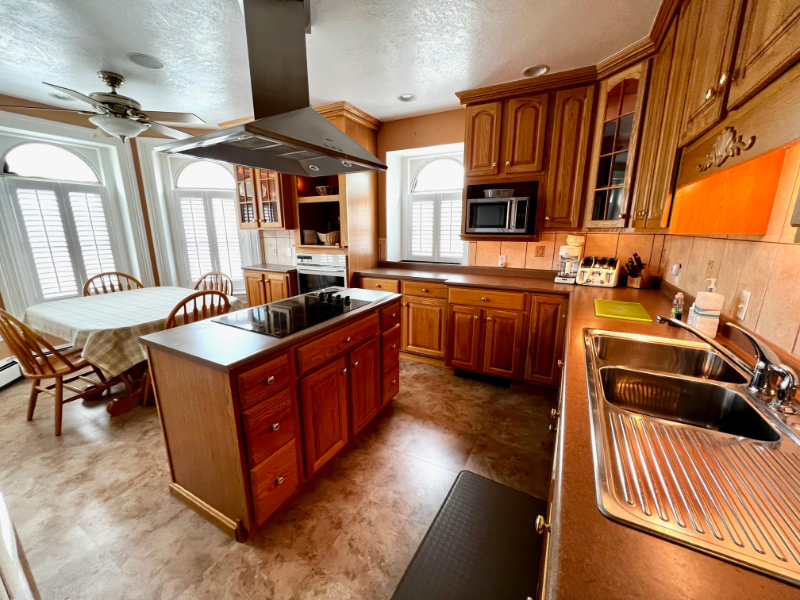 1409 13th St #3 - Photo 5 of 12