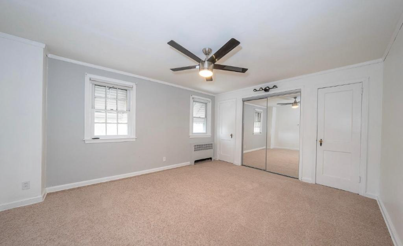 325 Hampden Rd - Photo 7 of 13