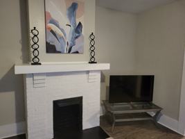 featured image of 246 Ellis St #B
