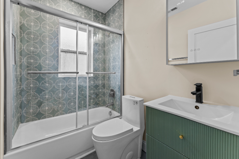 7350 Amherst Ave #2E - Photo 4 of 16
