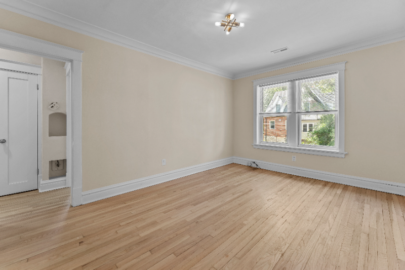 7350 Amherst Ave #2E - Photo 7 of 16