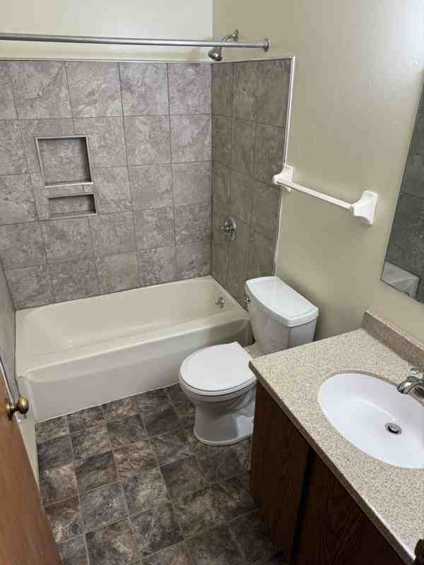 2018 N Sherman Ave #16 - Photo 6 of 10