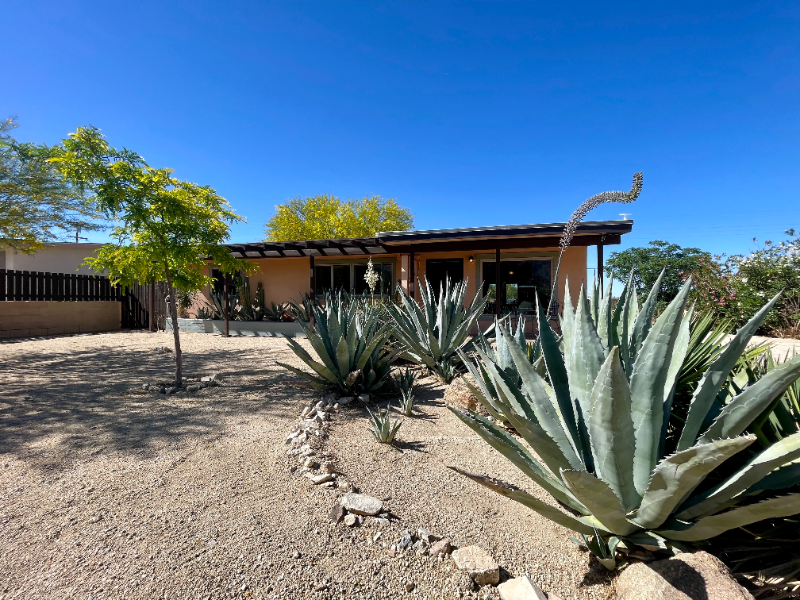 71590 Juanita Dr - Photo 2 of 28