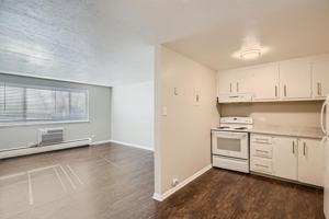 featured image of 1400 W Mississippi Ave #304