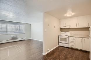 1400 W Mississippi Ave #304 - Photo 1 of 1