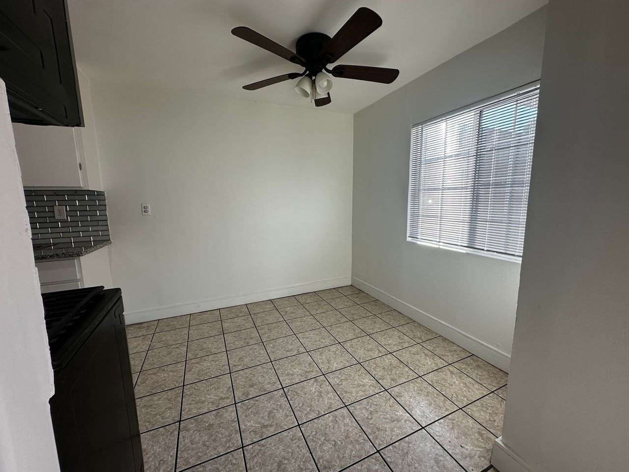 8645 Columbus Ave #02 - Photo 4 of 14