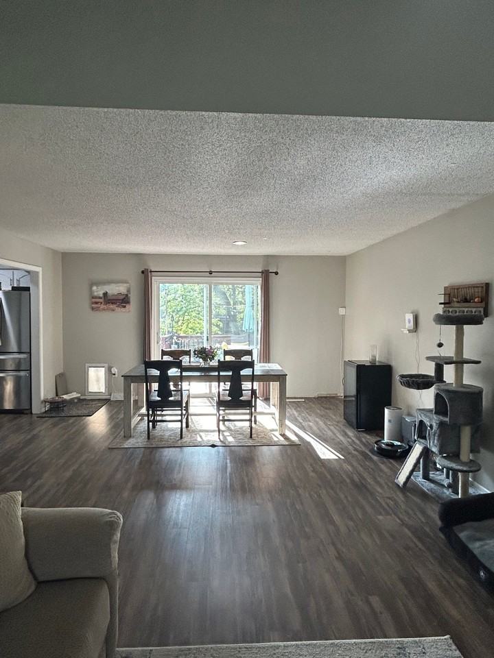 7602 Long Ave - Photo 5 of 36